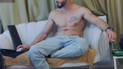 mauro_real_man online show from October 15, 2025, 6:30 pm