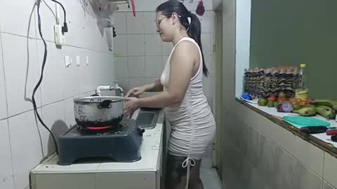 mauroluxandra online show from February 10, 2025, 4:04 pm