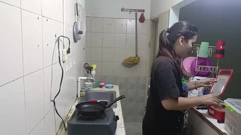 mauroluxandra online show from February 24, 2025, 11:10 am