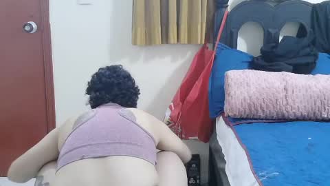 Snapshot of mauroluxandra chatting on June 20, 2026, 7:16 pm mauroluxandra online show from June 20, 2026, 7:16 pm