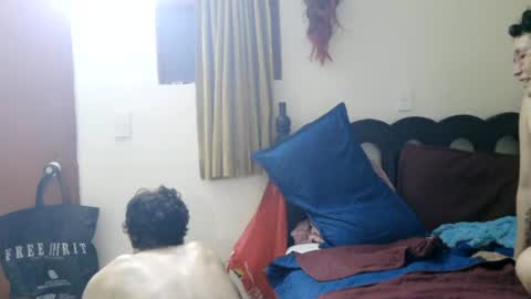 Snapshot of mauroluxandra chatting on June 25, 2026, 5:12 am mauroluxandra online show from June 25, 2026, 5:12 am