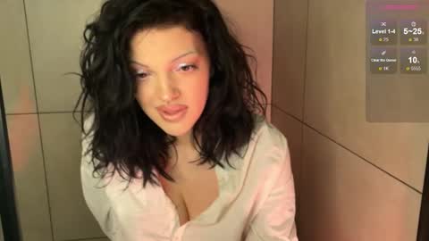 Mavis online show from February 3, 2026, 10:26 pm