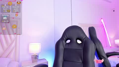 Mavy  online show from January 15, 2025, 2:56 pm