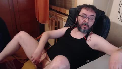 Max online show from January 12, 2025, 4:18 pm