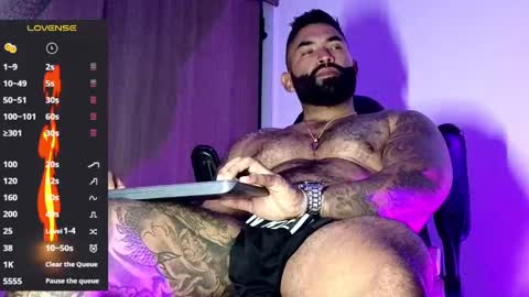 max__prada online show from October 13, 2025, 2:11 am