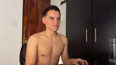 Max Lancaster online show from December 27, 2024, 1:43 am