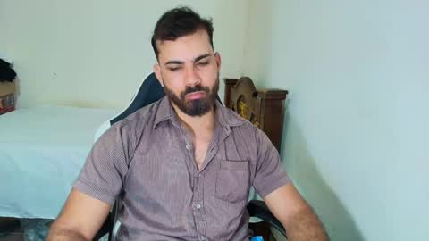 max_love25 online show from September 28, 2025, 7:19 pm