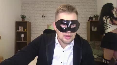 Snapshot of max_mila_888 chatting on September 25, 2025, 7:23 am Max Aliya online show from September 25, 2025, 7:23 am