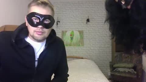 Snapshot of max_mila_888 chatting on September 29, 2025, 7:35 am Max Aliya online show from September 29, 2025, 7:35 am