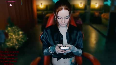 Snapshot of max_phoenix chatting on March 15, 2026, 8:04 pm Max online show from March 15, 2026, 8:04 pm