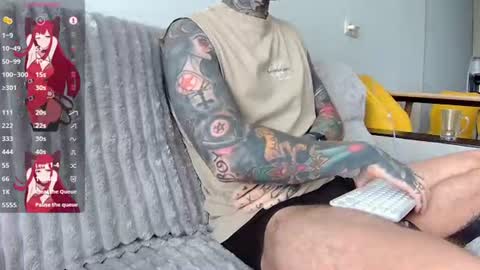 Snapshot of max_reaves chatting on July 3, 2026, 5:58 am online show from July 3, 2026, 5:58 am