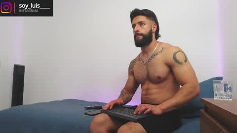 max_xl_ online show from April 19, 2026, 11:18 pm