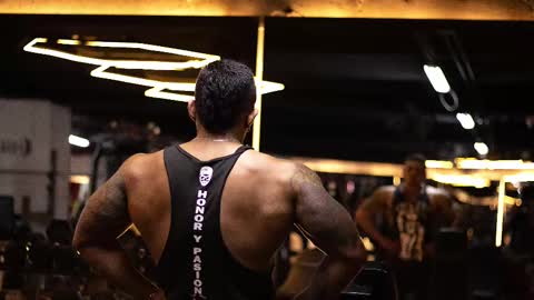 Maxcarther online show from February 10, 2025, 2:48 pm