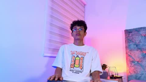 Snapshot of maxfrost_1 chatting on January 10, 2026, 7:15 pm M A X F R O S T online show from January 10, 2026, 7:15 pm