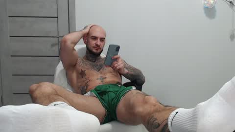 Maximus Fox online show from April 11, 2026, 6:51 am