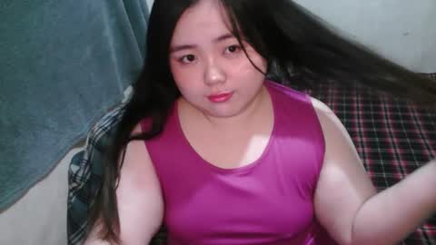 Maxie online show from October 20, 2025, 1:00 pm