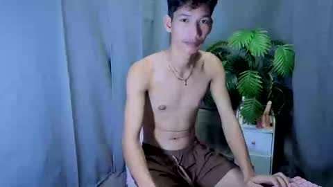 Reyn online show from October 18, 2025, 11:55 am