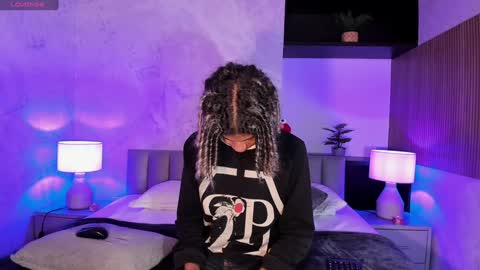 maxim online show from February 5, 2025, 3:02 am