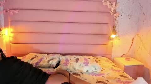 maxim online show from October 24, 2025, 3:36 am