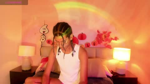 maxim online show from October 25, 2025, 3:14 am