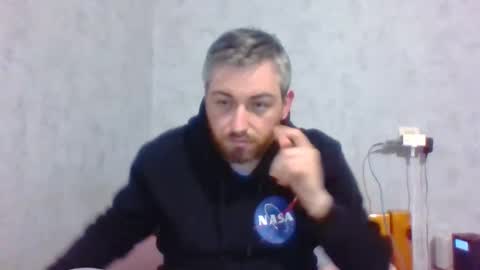 Maxime online show from January 6, 2025, 7:24 pm