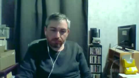 Snapshot of maximefrxx chatting on April 23, 2026, 8:11 pm Maxime online show from April 23, 2026, 8:11 pm