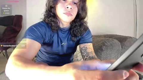 Snapshot of maximiliano_scoott_ chatting on April 19, 2026, 8:02 am maximiliano_scoott_ online show from April 19, 2026, 8:02 am