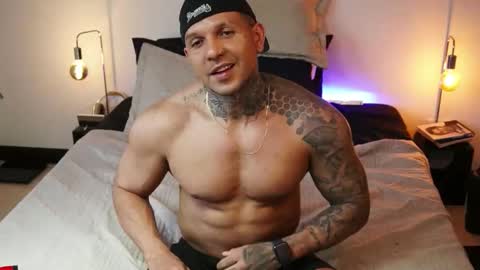 Maximo online show from October 6, 2025, 10:29 pm