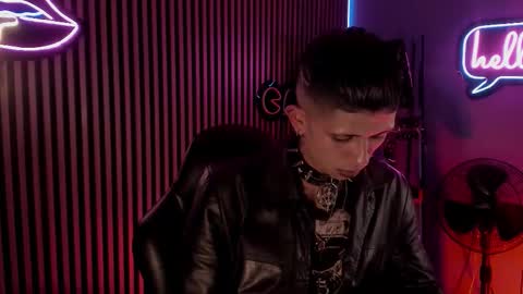 MAXIMO online show from March 21, 2026, 2:16 am