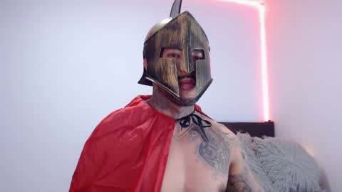 Independent Model online show from November 1, 2025, 3:52 am