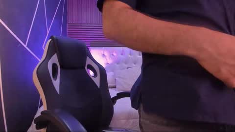 Maximus online show from March 7, 2026, 1:52 pm