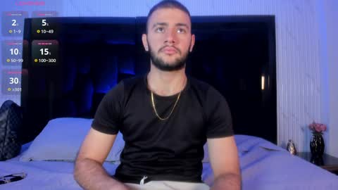 Snapshot of maximusclark1_ chatting on April 23, 2026, 12:04 pm Maximus online show from April 23, 2026, 12:04 pm