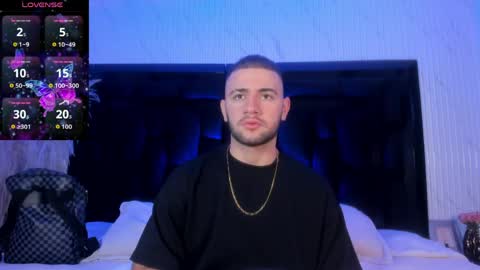 Snapshot of maximusclark1_ chatting on April 26, 2026, 12:03 pm Maximus online show from April 26, 2026, 12:03 pm