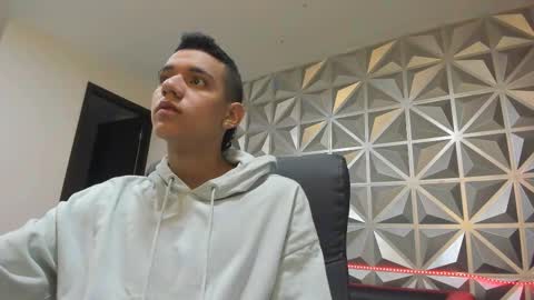 Maximus online show from January 3, 2025, 1:14 pm