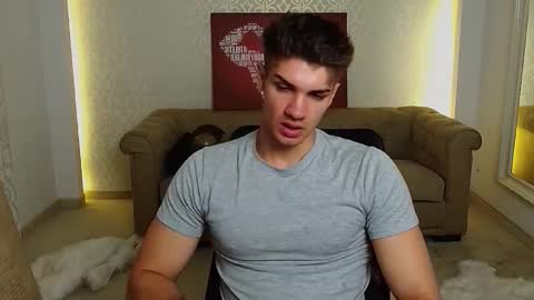 MaxKaiden online show from September 12, 2025, 4:34 am