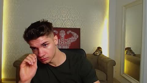 MaxKaiden online show from September 22, 2025, 6:04 am