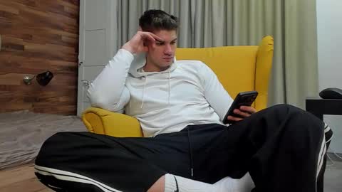 MaxKaiden online show from March 24, 2026, 5:45 am