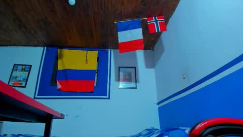 MAX online show from February 12, 2026, 11:00 pm