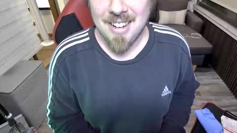 Max online show from February 3, 2026, 3:26 am