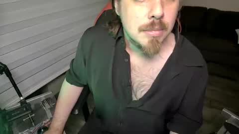 Max online show from April 26, 2026, 3:15 am