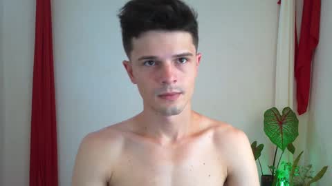 Max online show from December 22, 2024, 6:15 pm