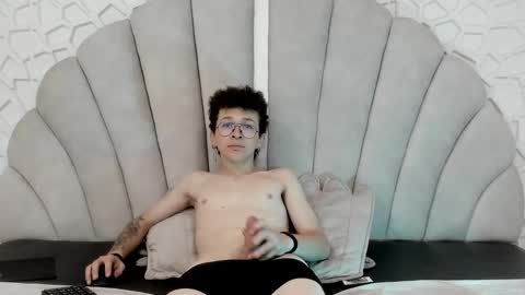 maxwell_sexwm online show from January 21, 2025, 6:22 am