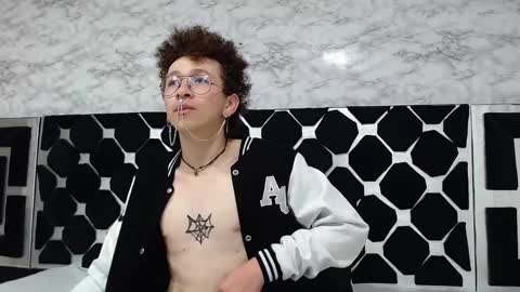 maxwell_sexwm online show from January 30, 2025, 9:04 am