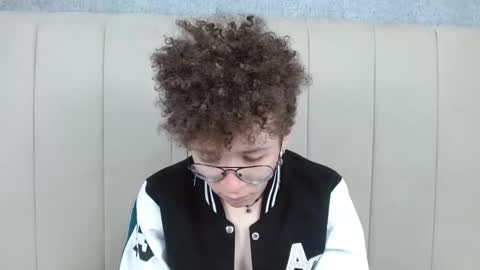 maxwell_sexwm online show from February 4, 2025, 12:00 pm