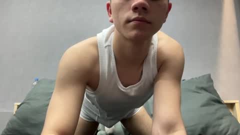 Max online show from April 10, 2026, 7:29 pm