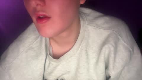 Snapshot of maxx276828 chatting on November 10, 2025, 3:22 pm maxx276828 online show from November 10, 2025, 3:22 pm