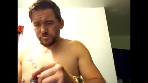 Max online show from October 28, 2025, 2:26 am