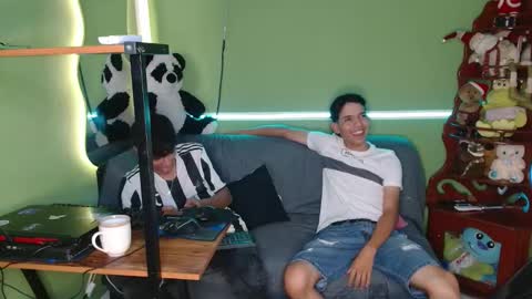 maxx_dick online show from November 26, 2025, 7:04 pm