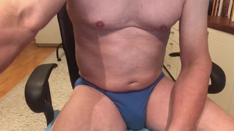 Max online show from October 2, 2025, 5:36 am