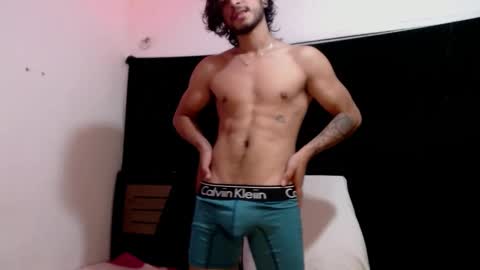 maxximus_10 online show from December 21, 2024, 5:47 am